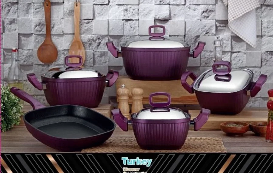 Tobocco Mor Döküm Tencere Seti  11 Parça